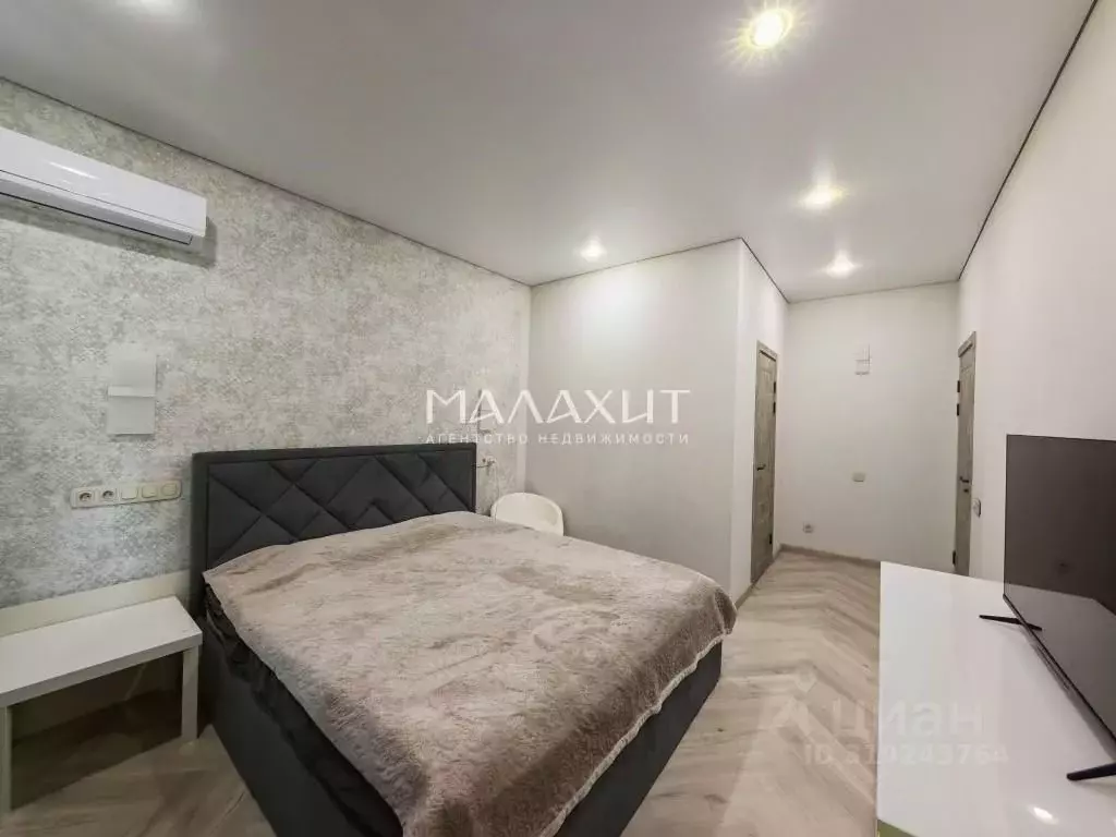 3-к кв. Самарская область, Самара Молодогвардейская ул., 135 (74.0 м) - Фото 0
