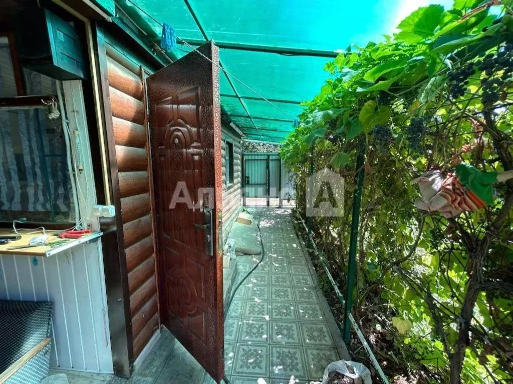 Дом в Ростовская область, Белая Калитва Мичуринец СНТ,  (16 м) - Фото 2