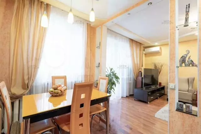 3-к. квартира, 57 м, 4/5 эт. - Фото 0