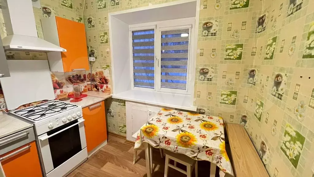 1-к. квартира, 30 м, 1/5 эт. - Фото 1