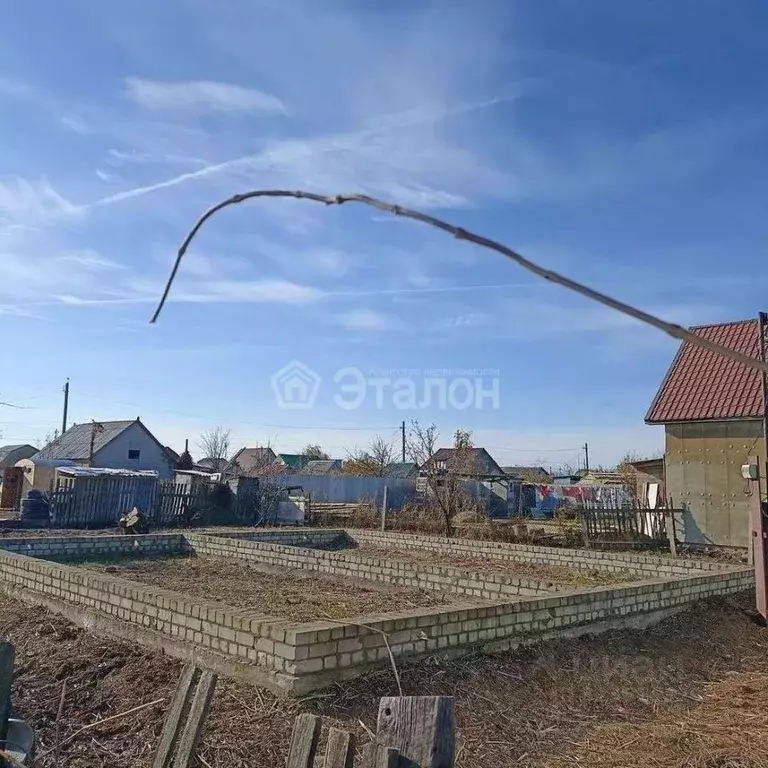 Участок в Волгоградская область, Волжский Цветущий сад СНТ, ул. ... - Фото 1