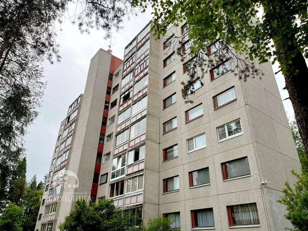 2-к кв. Карелия, Костомукша Карельская ул., 3 (49.6 м) - Фото 0