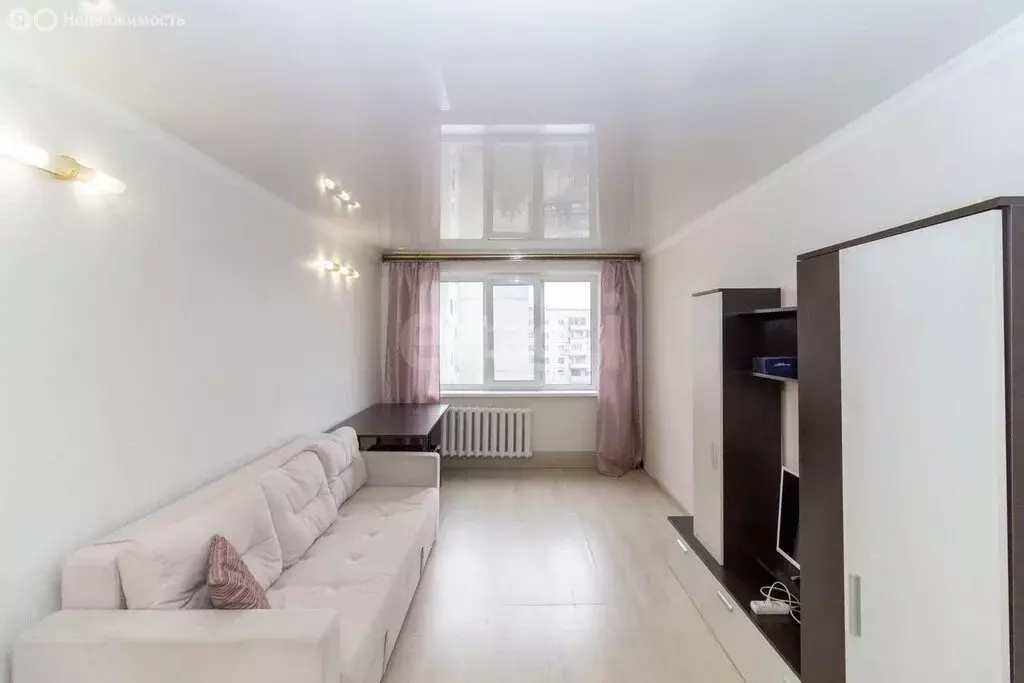 2-комнатная квартира: Тюмень, Ставропольская улица, 13 (53 м) - Фото 1