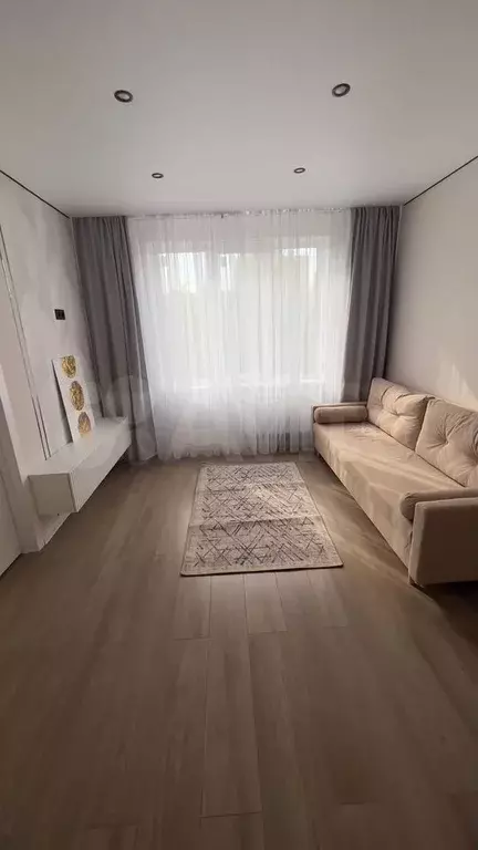3-к. квартира, 49,6 м, 4/9 эт. - Фото 0
