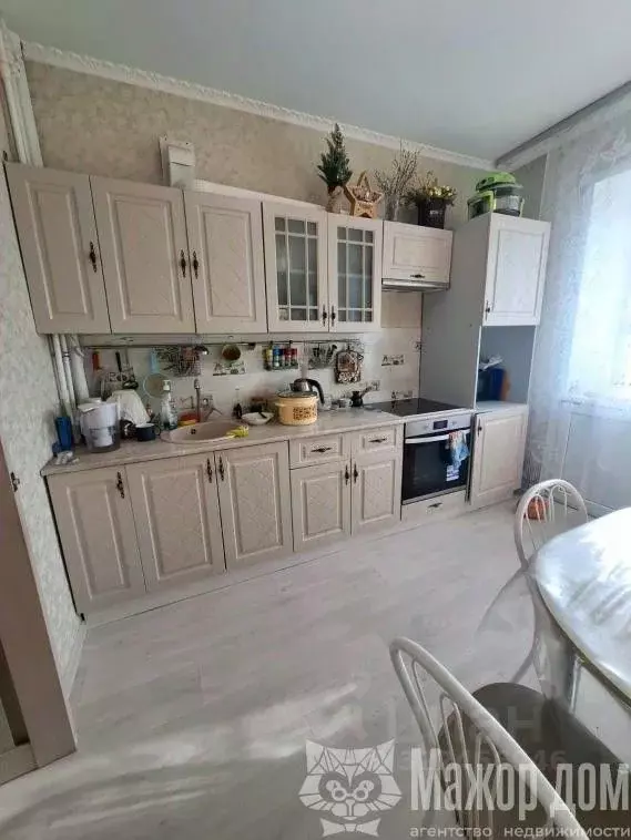 3-к кв. Саха (Якутия), Нерюнгри Чурапчинская ул., 8/1 (69.0 м) - Фото 0