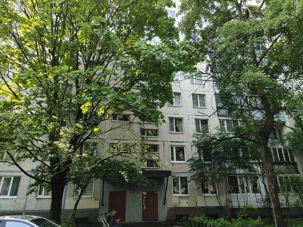 Комната Санкт-Петербург ул. Есенина, 15К1 (10.2 м) - Фото 0