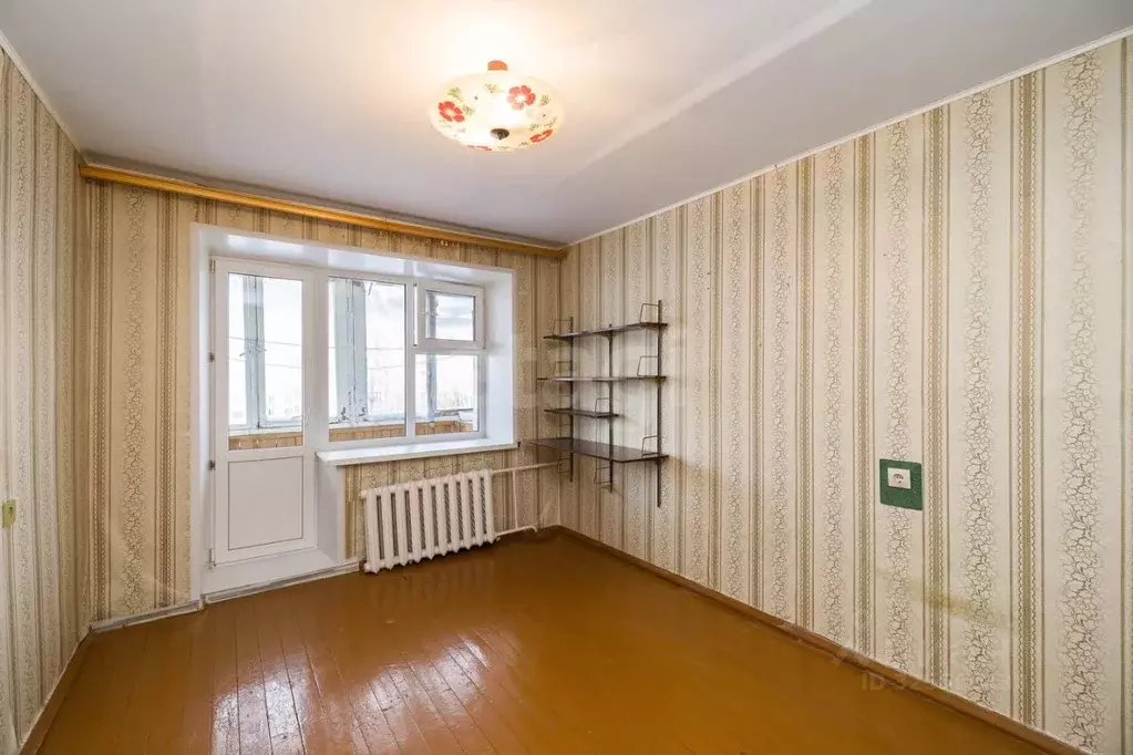 2-к кв. Тюменская область, Тюмень Комбинатская ул., 38 (47.3 м) - Фото 1