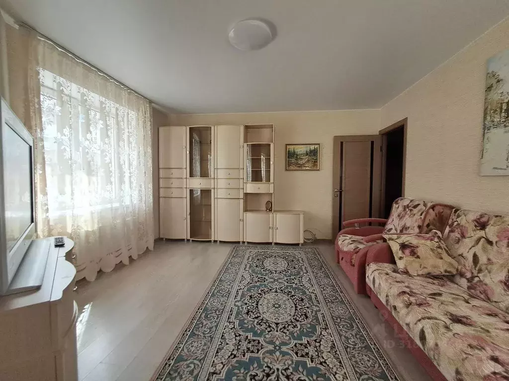 2-к кв. Новосибирская область, Новосибирск Вилюйская ул., 3 (55.8 м) - Фото 0