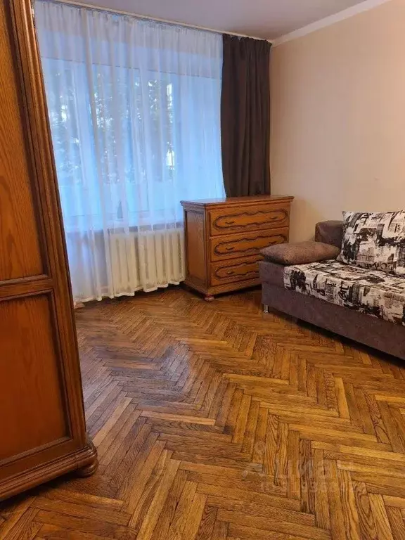 1-к кв. Санкт-Петербург 8-я Васильевского острова линия, 57 (30.0 м) - Фото 1