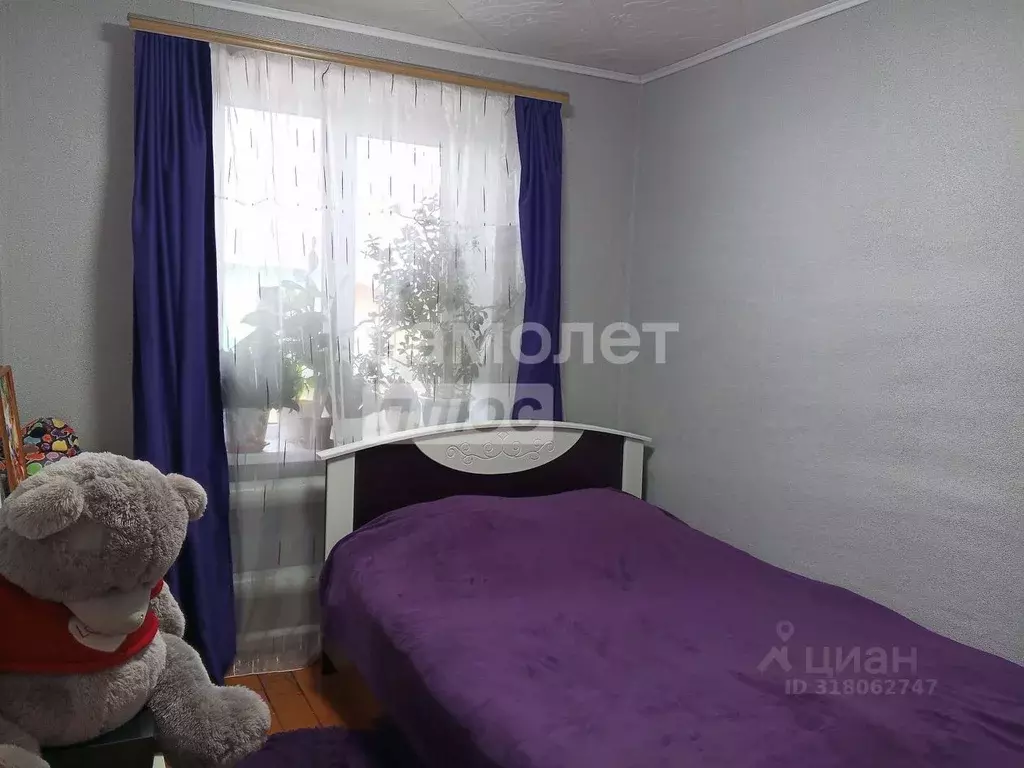 3-к кв. Удмуртия, Увинский район, д. Чистостем ул. Мира, 15 (64.0 м) - Фото 0