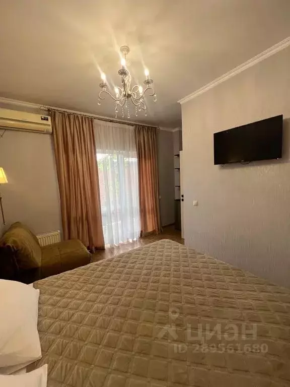 Комната Краснодарский край, Геленджик ул. Красных Партизан, 24 - Фото 2