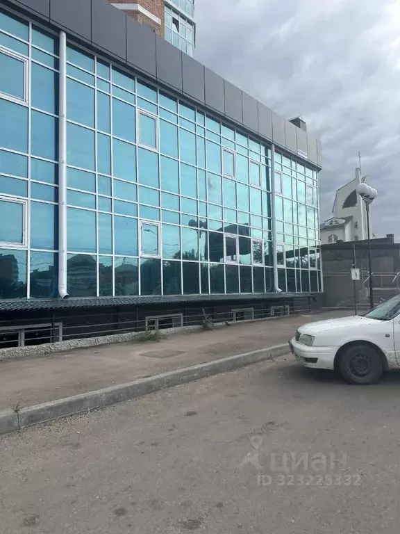 Помещение свободного назначения в Бурятия, Улан-Удэ просп. Строителей, ... - Фото 1