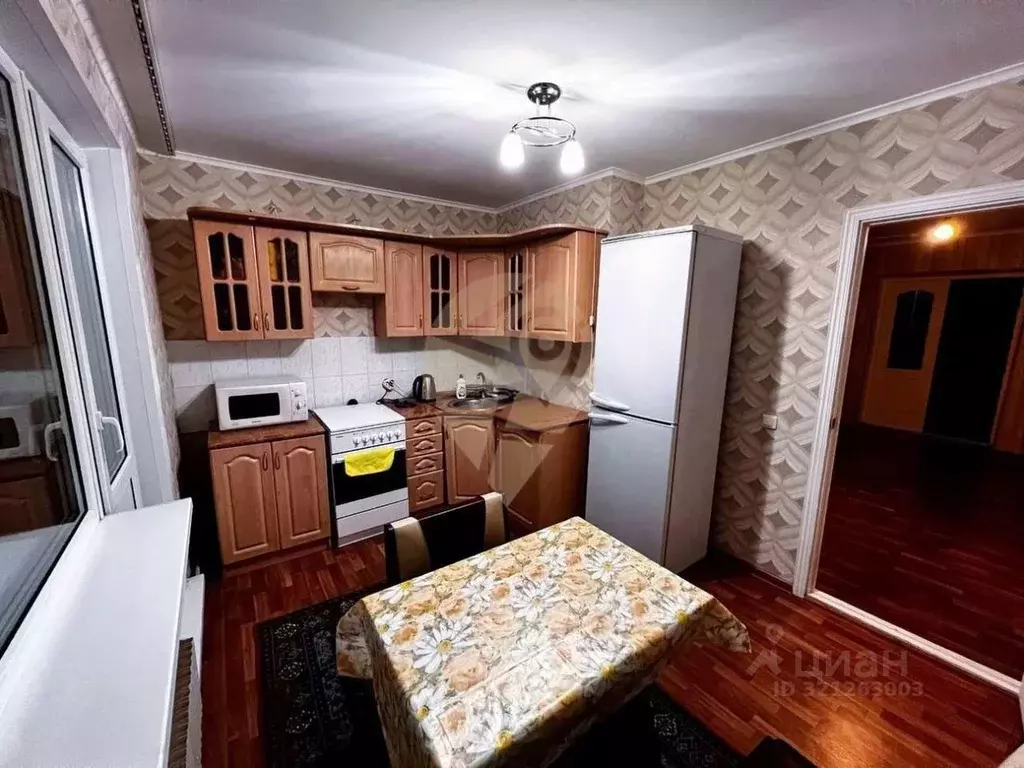 3-к кв. Белгородская область, Старый Оскол Космос мкр, 9 (82.17 м) - Фото 1