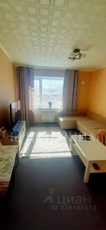 2-к кв. Омская область, Омск пос. Дальний, 13 (42.6 м) - Фото 0