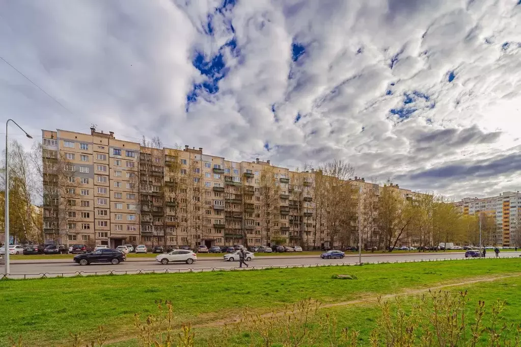 4-к кв. Санкт-Петербург ул. Рихарда Зорге, 7 (89.4 м) - Фото 1