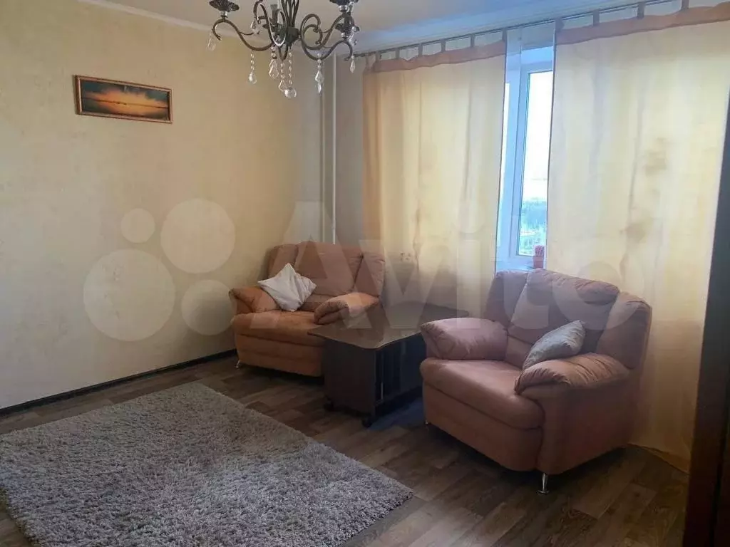 2-к. квартира, 60 м, 8/10 эт. - Фото 0