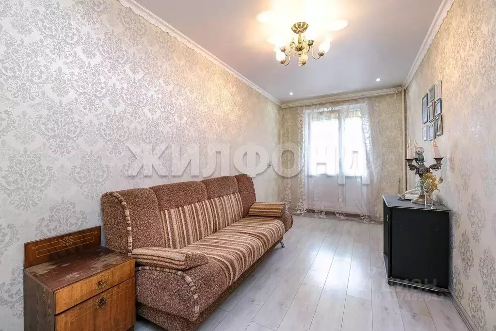 3-к кв. Новосибирская область, Новосибирск ул. 9-й Гвардейской ... - Фото 1