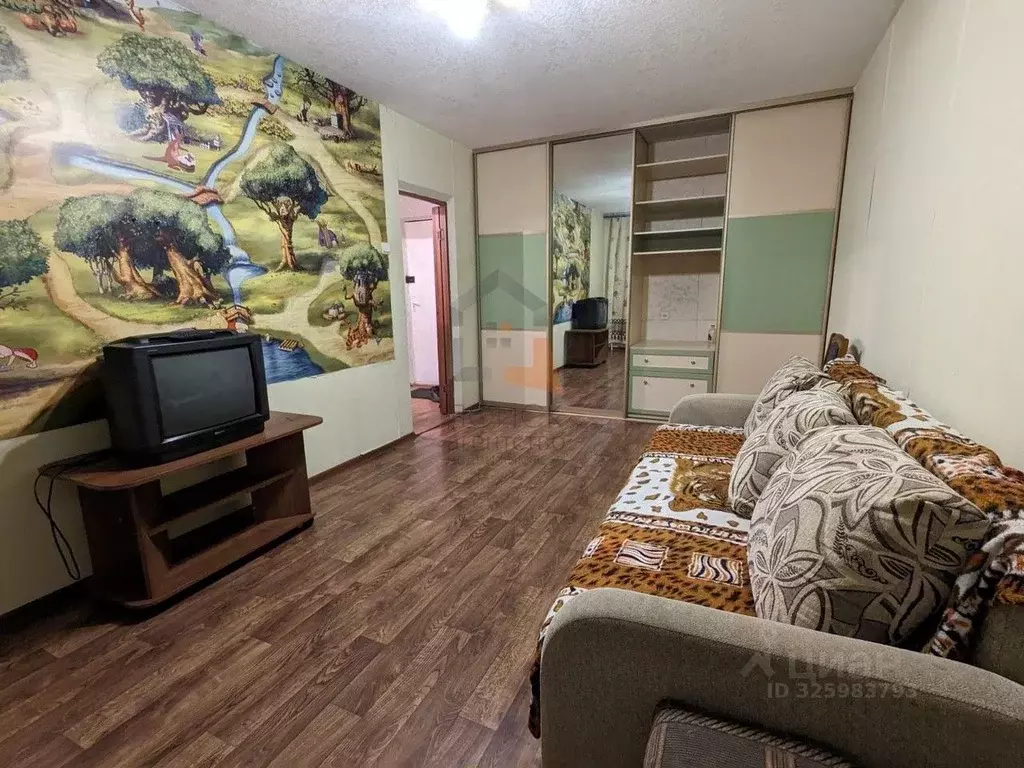 1-к кв. Кировская область, Киров просп. Строителей, 50 (33.0 м) - Фото 1