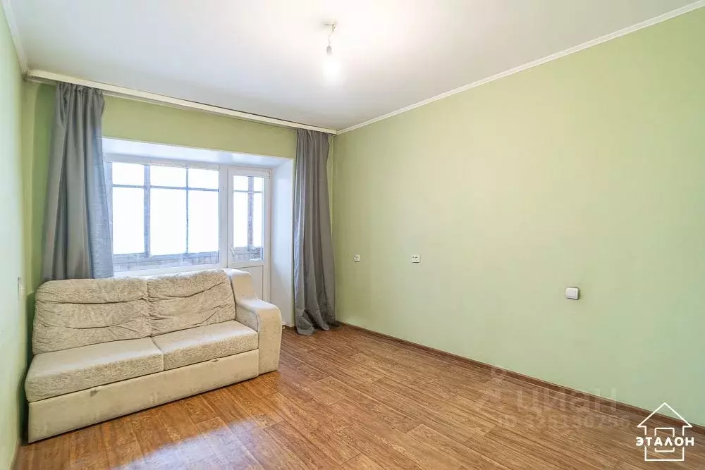 2-к кв. Омская область, Омск ул. Бориса Катышева, 27 (45.0 м) - Фото 1