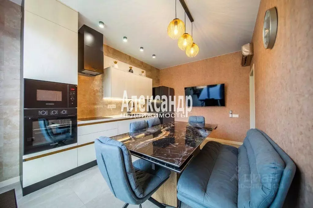 4-к кв. Санкт-Петербург Петровский просп., 24к2 (121.5 м) - Фото 0