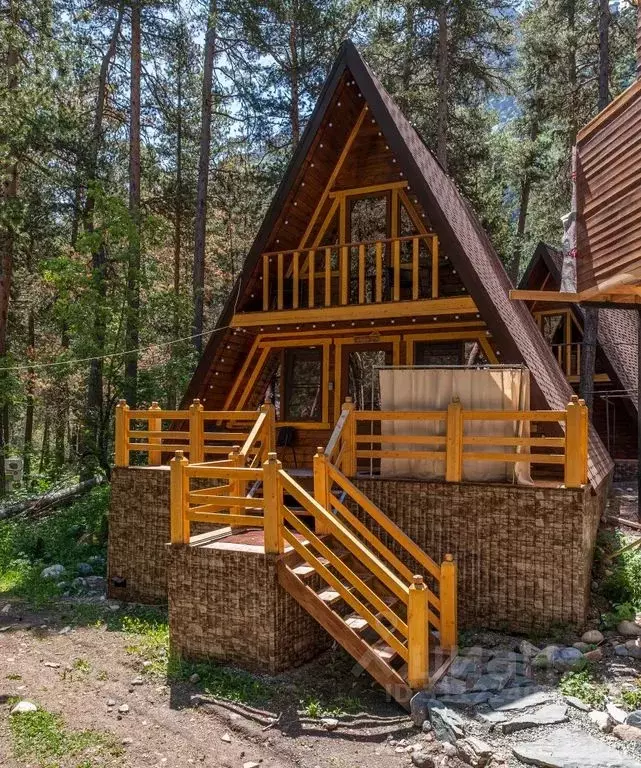 Дом в Кабардино-Балкария, Эльбрусский район, с. Терскол ул. Иткол, 11А ... - Фото 0