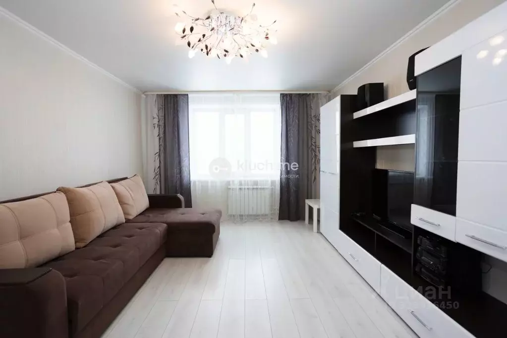 3-к кв. Татарстан, Казань ул. Фатыха Амирхана, 40 (75.1 м) - Фото 2