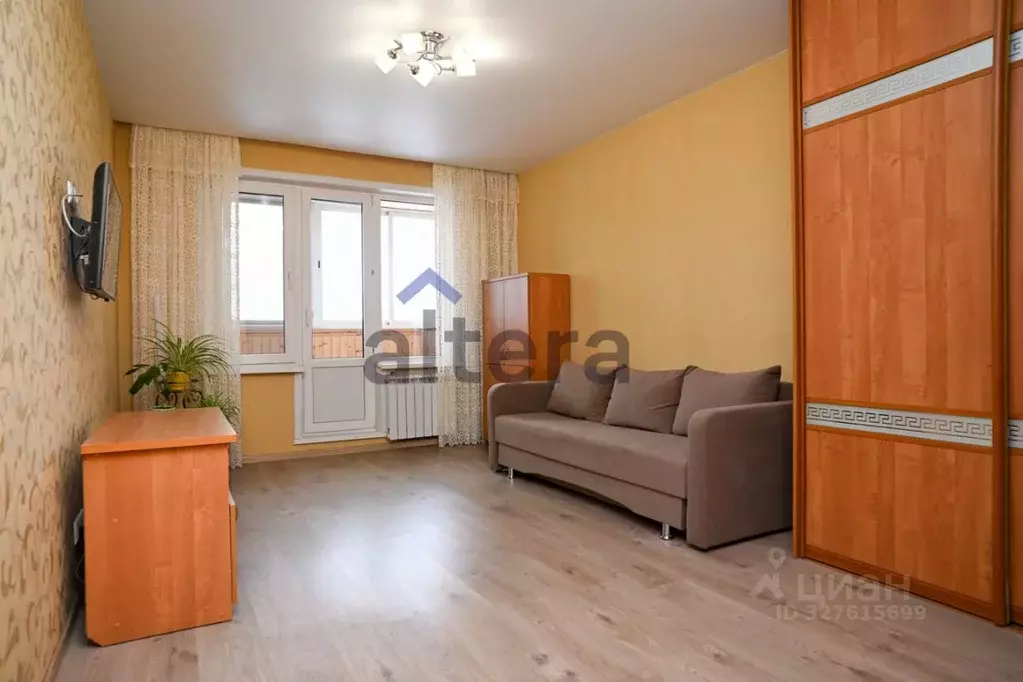 1-к кв. Татарстан, Казань ул. Шамиля Усманова, 33/2 (34.6 м) - Фото 0