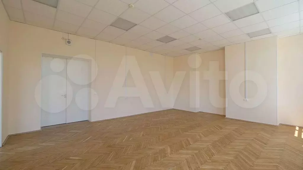 Аренда офиса 473,5 метра у метро Елизаровская - Фото 1
