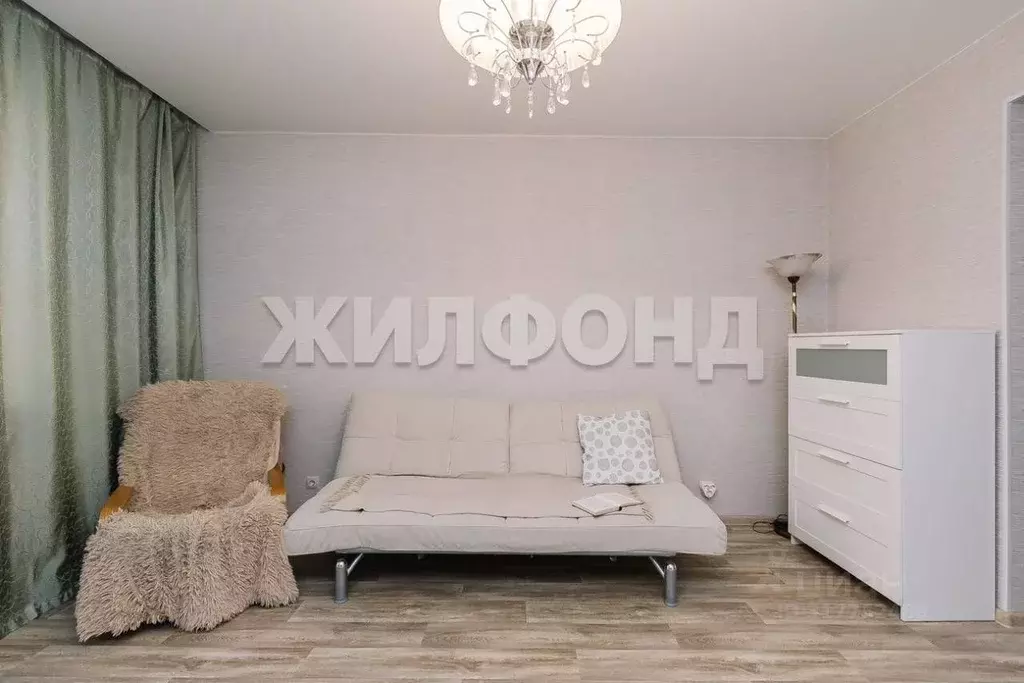 1-к кв. Новосибирская область, Новосибирск Выборная ул., 117/2 (42.6 ... - Фото 1