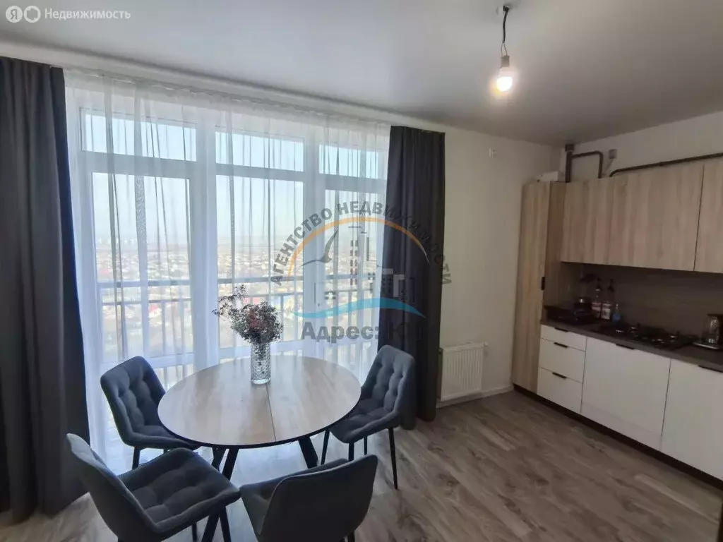 2-комнатная квартира: Супсех, улица Николая Старшинова, 12к2 (57.5 м) - Фото 1