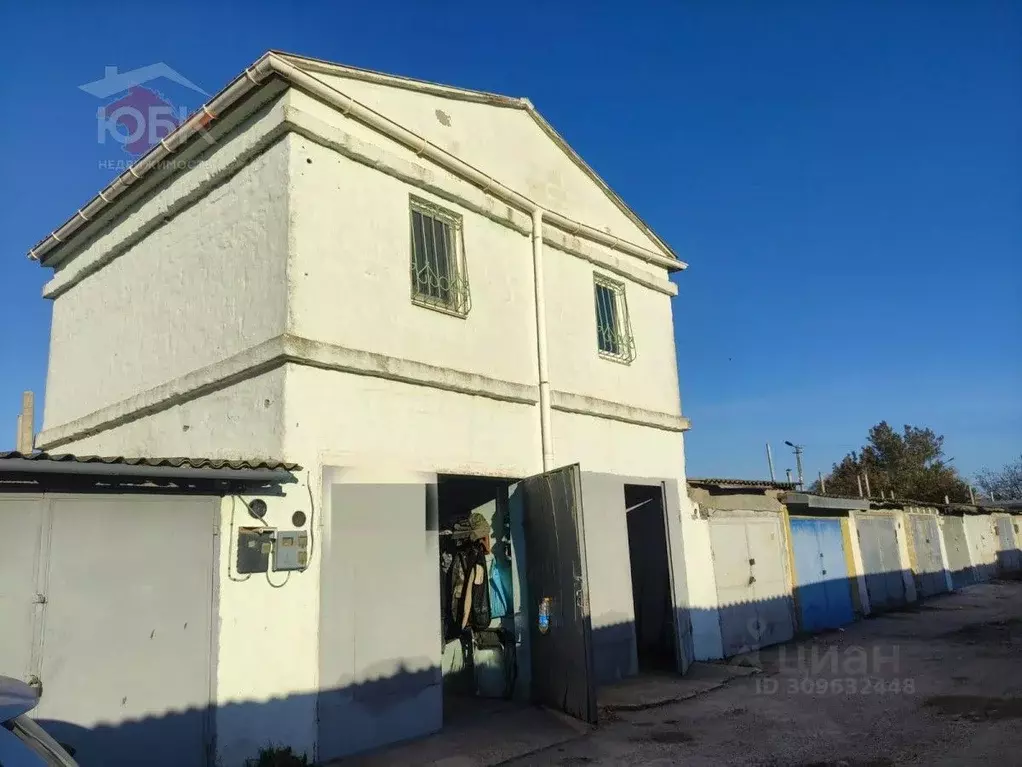 Гараж в Крым, Евпатория городской округ, Мирный пгт  (42 м) - Фото 1