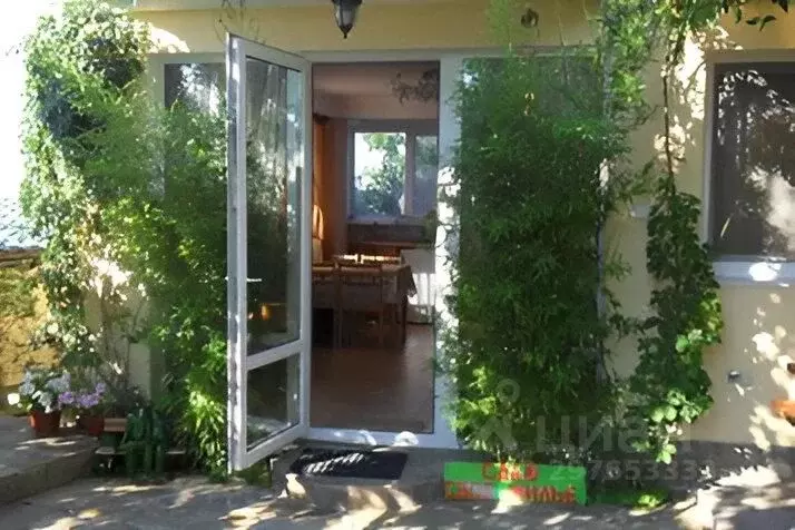 Дом в Крым, Алупка Ялта городской округ, ш. Севастопольское, 42 (35 м) - Фото 0