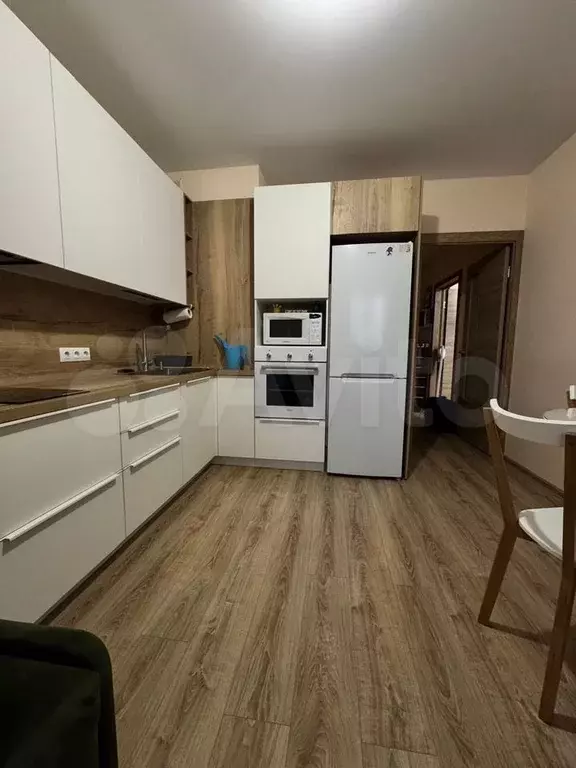 1-к. квартира, 41 м, 5/17 эт. - Фото 0