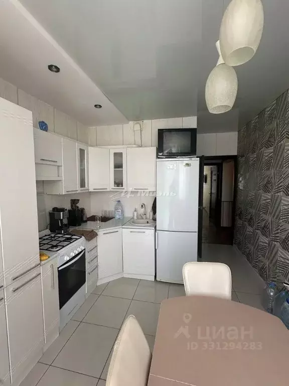 2-к кв. Крым, Симферополь ул. Лексина, 48А (58.2 м) - Фото 1