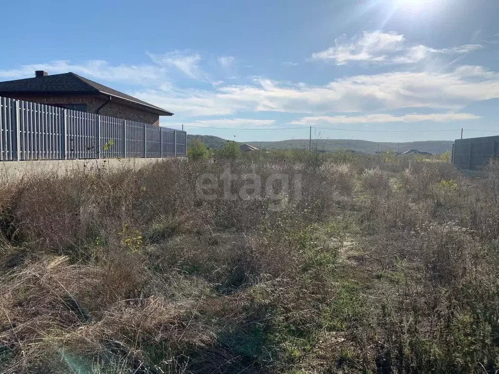 Участок в Адыгея, Майкоп городской округ, Гавердовский хут. пер. ... - Фото 1