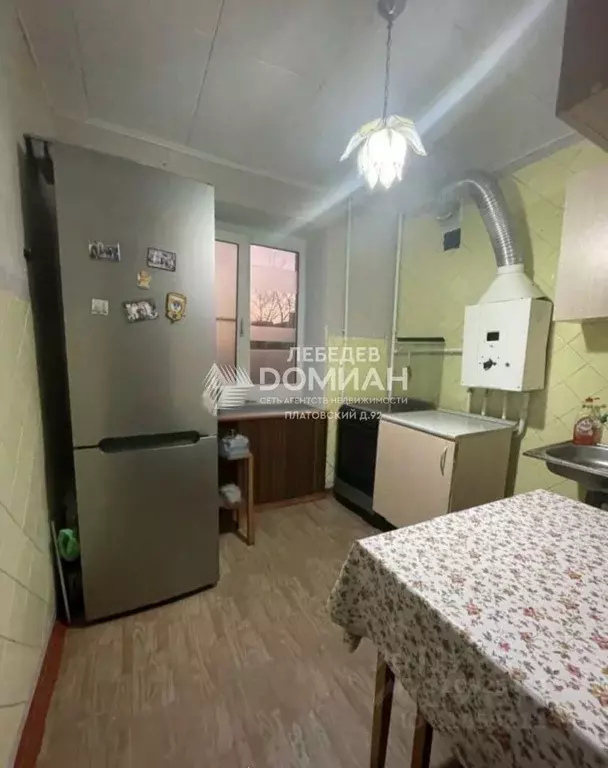 2-к кв. Ростовская область, Новочеркасск Спортивная ул. (43.0 м) - Фото 1