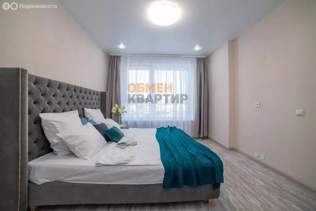 2-комнатная квартира: Екатеринбург, улица Пехотинцев, 2Г (62.8 м) - Фото 1