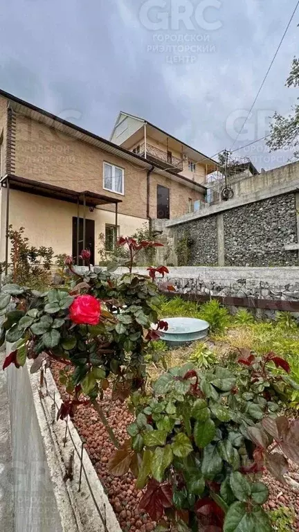 Дом в Краснодарский край, Сочи Донская мкр, ул. Пасечная (150 м) - Фото 1