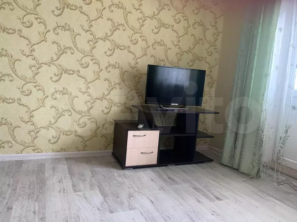 1-к. квартира, 32 м, 2/5 эт. - Фото 1