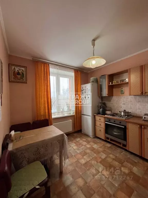 2-к кв. Московская область, Щелково ул. Шмидта, 6 (60.7 м) - Фото 0