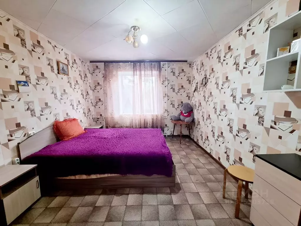 3-к кв. Ростовская область, Каменск-Шахтинский ул. Островского (70.0 ... - Фото 1