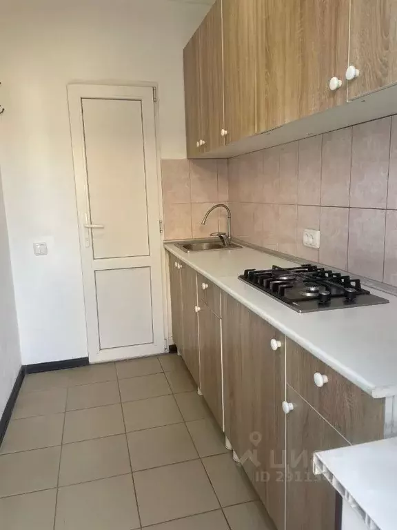 1-к кв. Крым, Симферополь ул. Кара-Дениз, 19 (30.0 м) - Фото 2