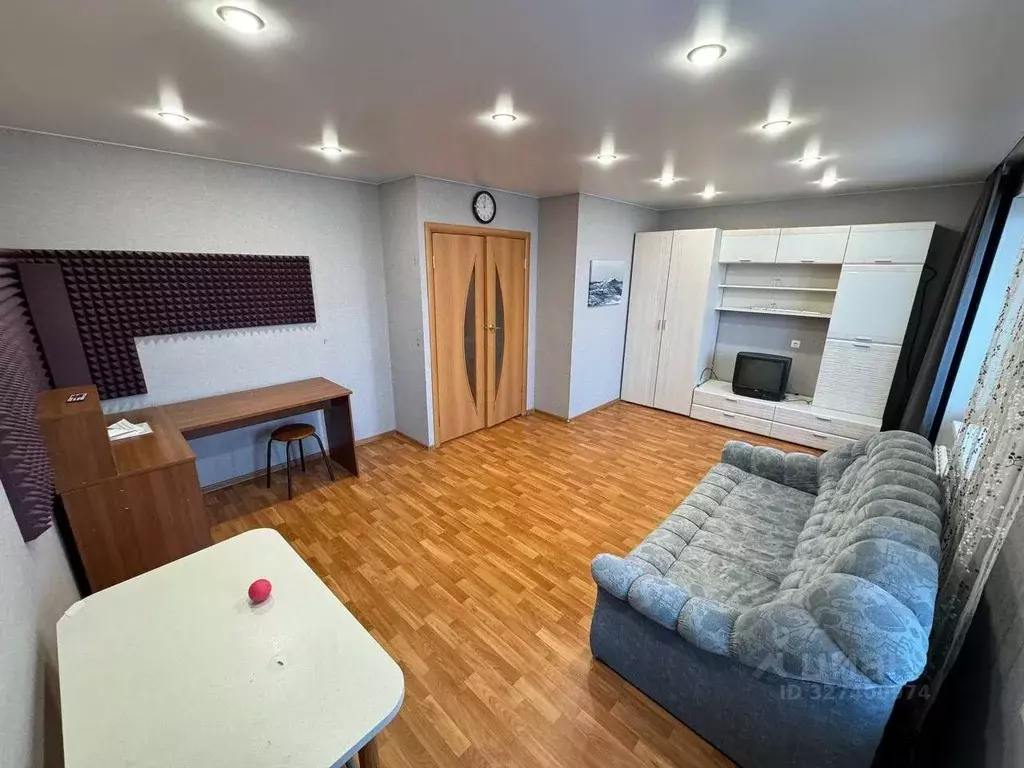 1-к кв. Свердловская область, Первоуральск бул. Юности, 24 (37.1 м) - Фото 1