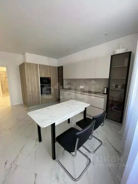 3-к кв. Татарстан, Казань ул. Оренбургский Тракт, 8/1 (140.0 м) - Фото 0