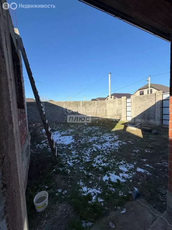 Дом в город Кизилюрт, Новая улица (250 м) - Фото 2