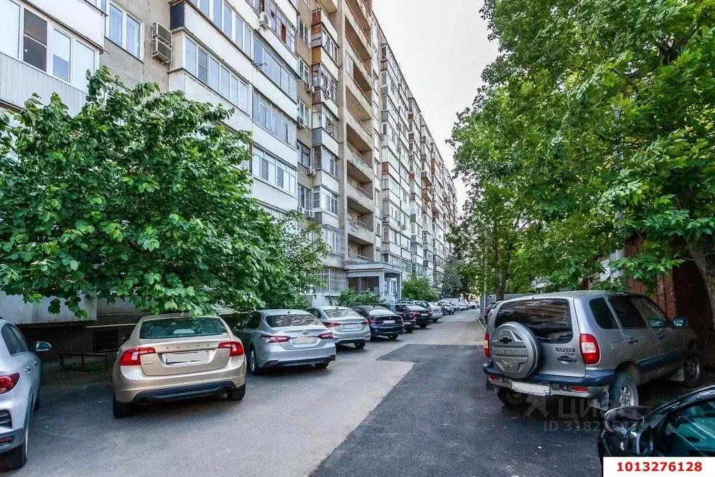 2-к кв. Краснодарский край, Краснодар Пашковский жилмассив, ул. Гоголя ... - Фото 0