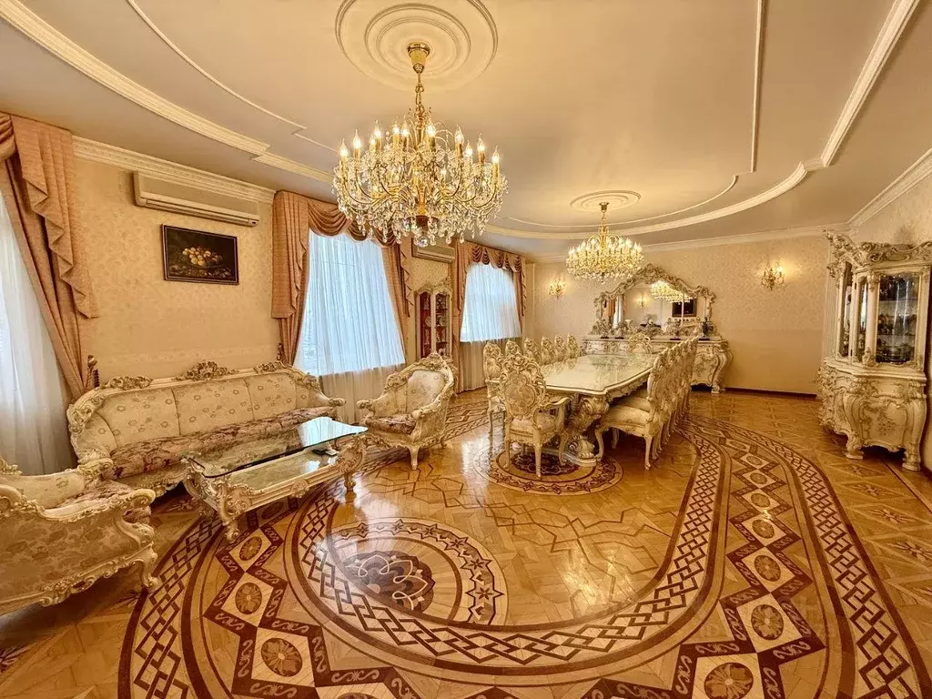 Квартира, 4 комнаты, 210 м - Фото 0