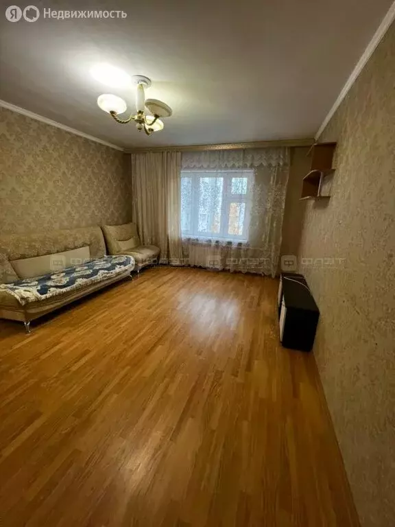 4-комнатная квартира: Казань, проспект Победы, 100 (100.2 м) - Фото 1