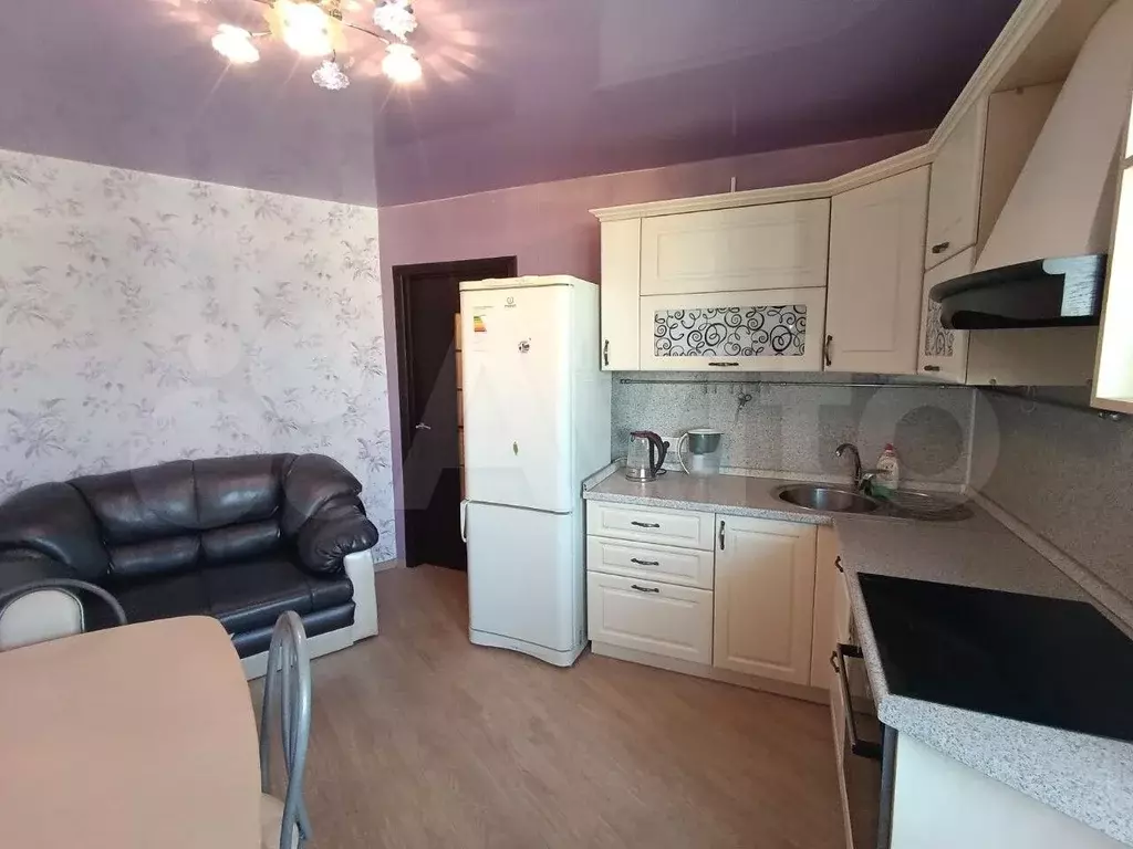 1-к. квартира, 42,7 м, 13/14 эт. - Фото 0