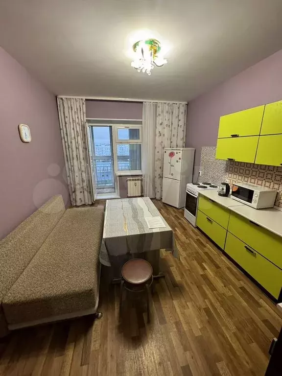 1-к. квартира, 63,4 м, 10/12 эт. - Фото 0